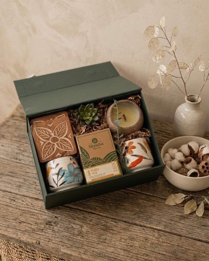 tea gifts gift hamper Dubai