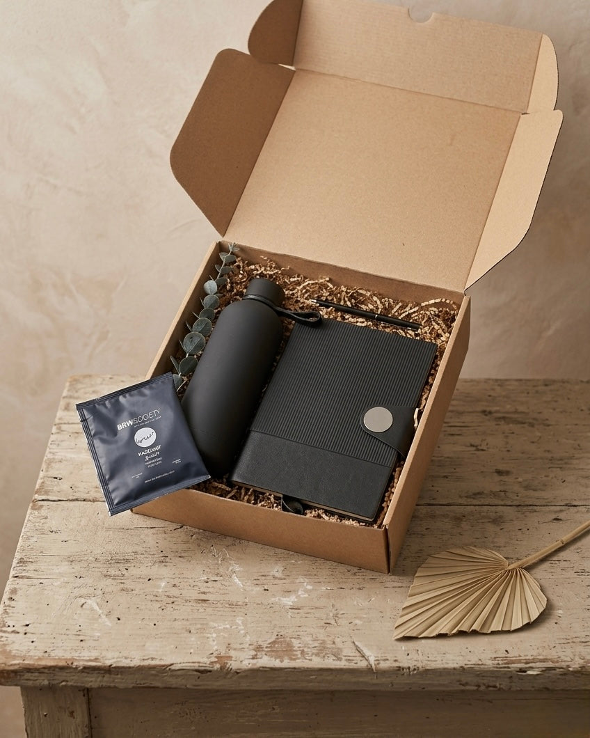 bulk corporate gifts uae gift hamper Dubai