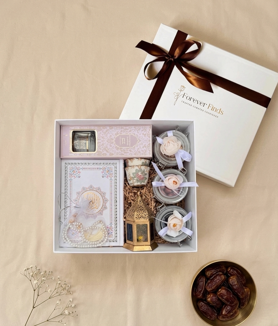 Crescent moon gift box with premium items, perfect for a luxury Ramadan gift box.