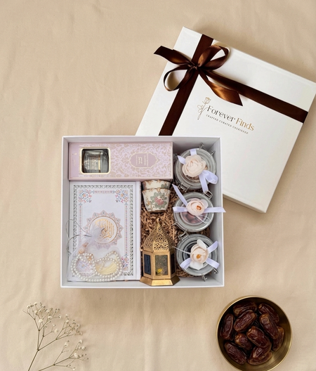 Crescent moon Gift Box
