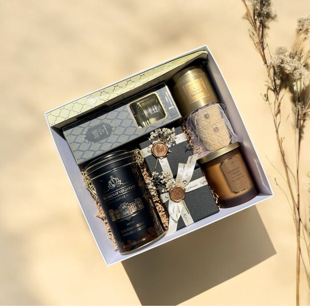 Exclusive Hamper | FOREVER FINDS