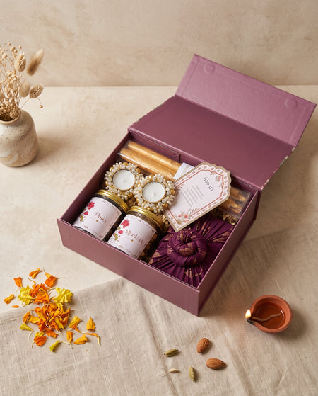 Wine & Pearl Diwali Box
