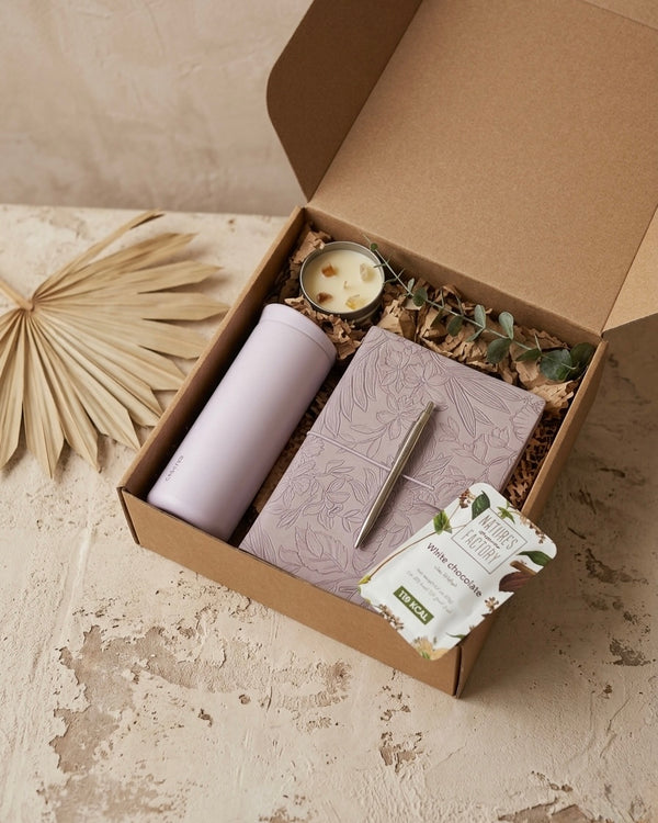 Luxury Gifts for Her Dubai – Lavender Mist hamper with floral journal, tumbler and crystal candle in kraft box
