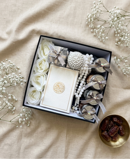 Luxury Islamic Gift Hamper